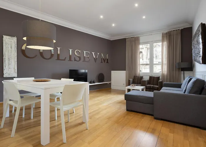 Enjoybcn Coliseum Apartments