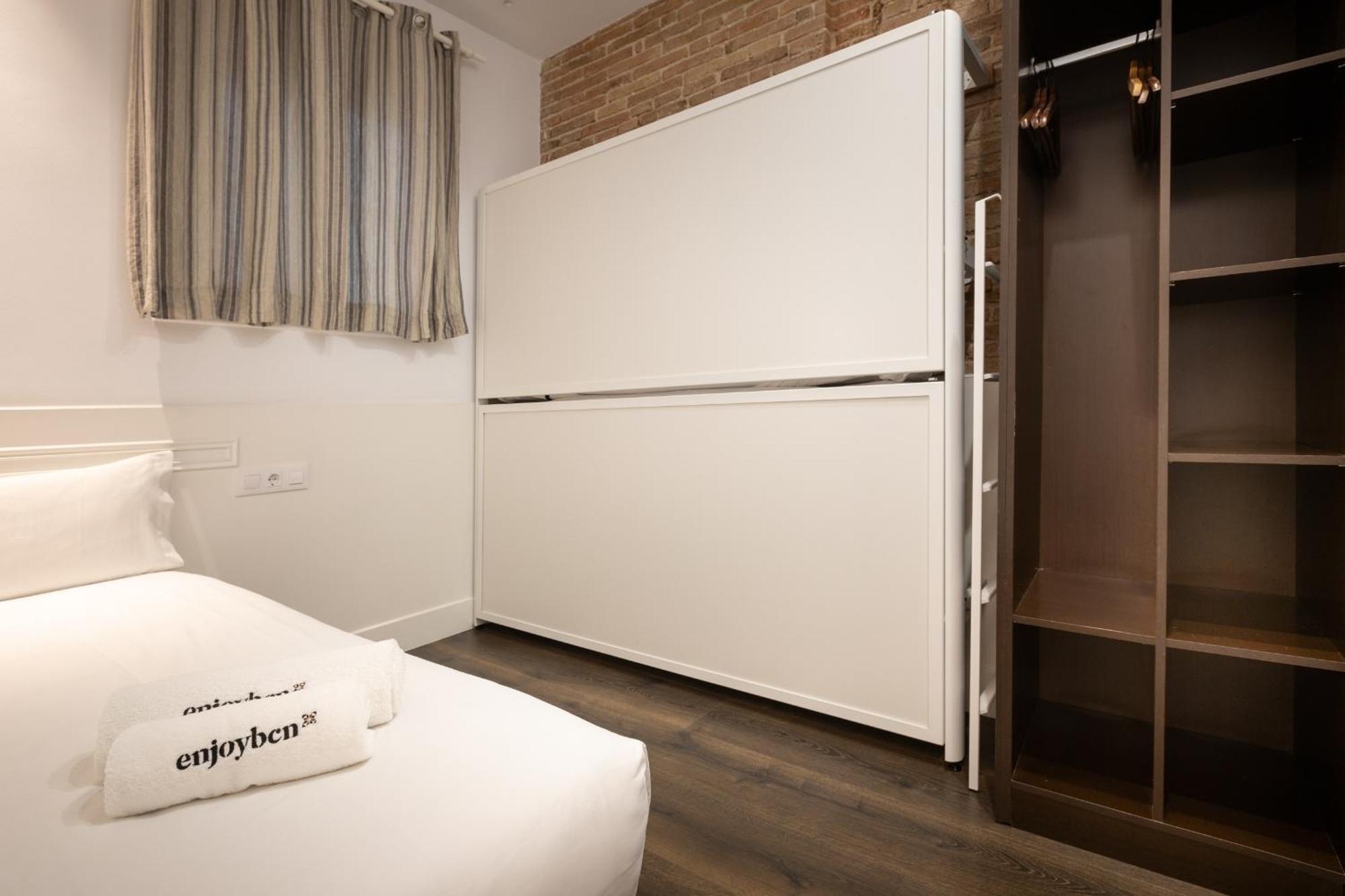 Enjoybcn Coliseum Apartment