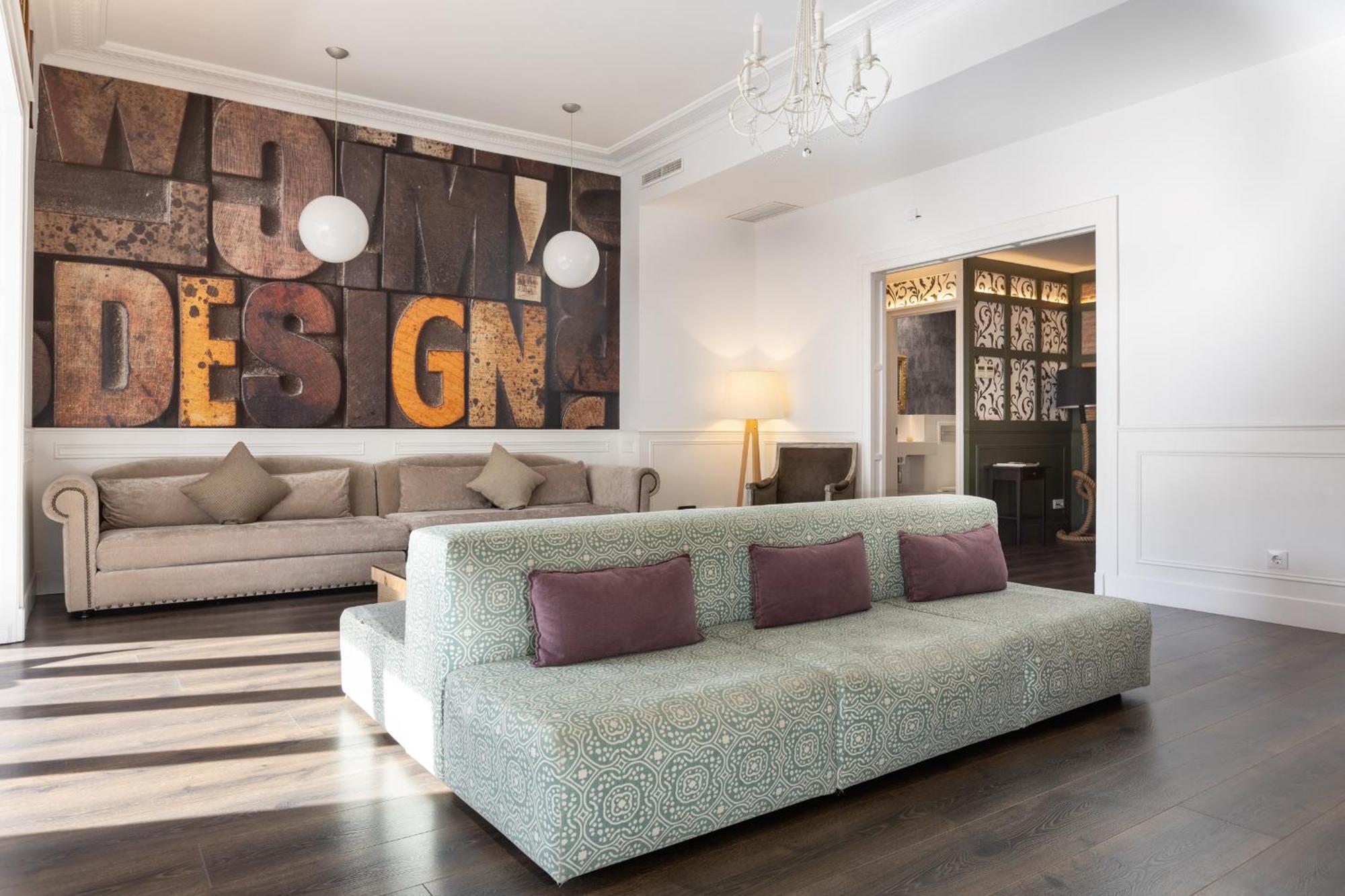 Enjoybcn Coliseum Apartment *